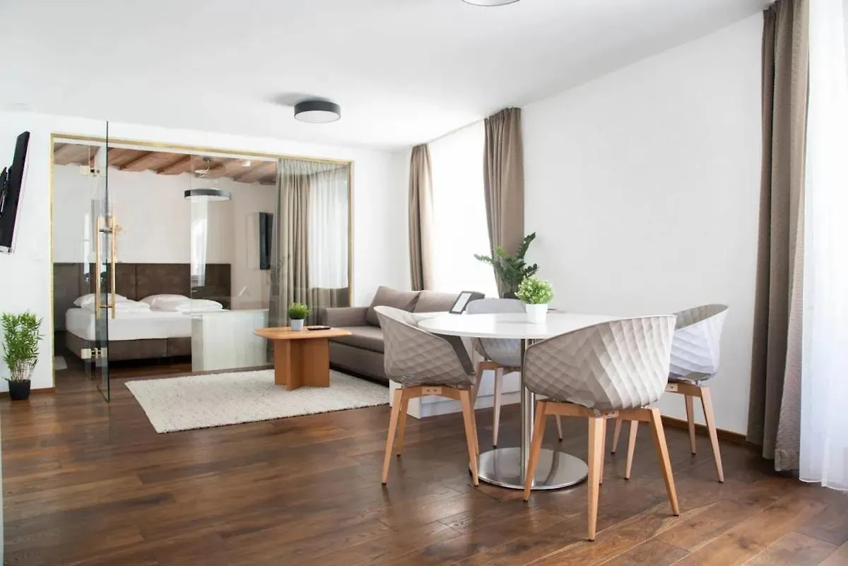 Goldene Pastete - Urban Luxury Apartments Graz